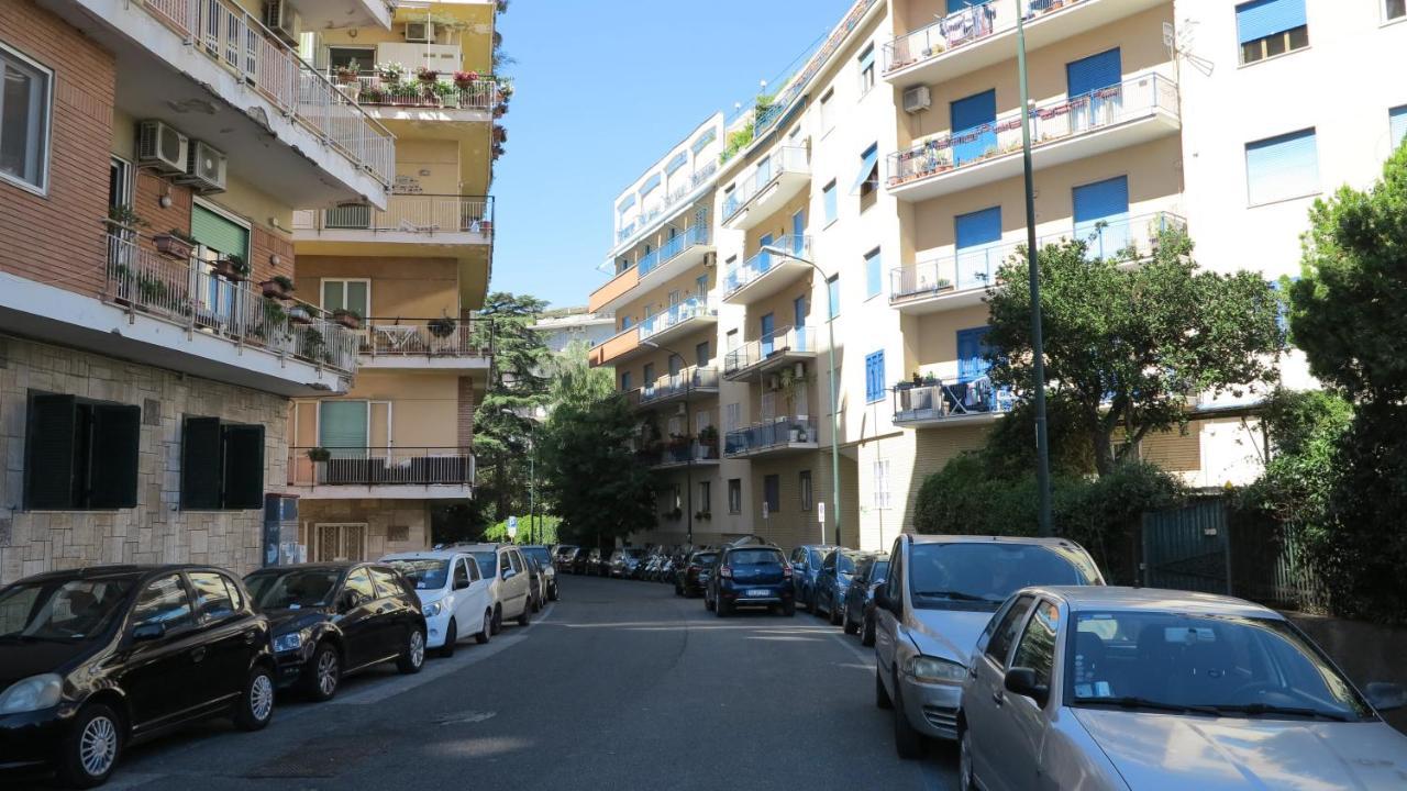 Spacious Panoramic Apartment - Half Way Center-Vomero District Naples Exterior photo